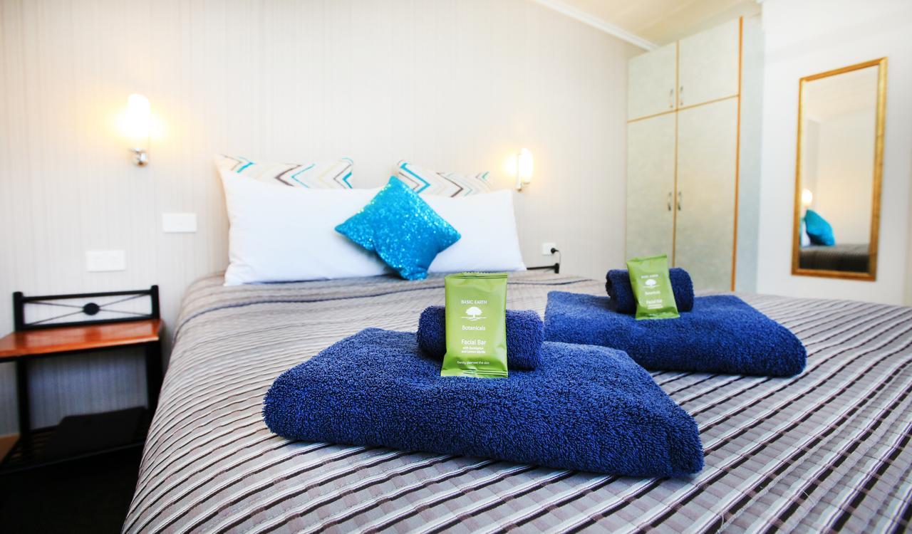 Central Motel Gin Gin Zewnętrze zdjęcie