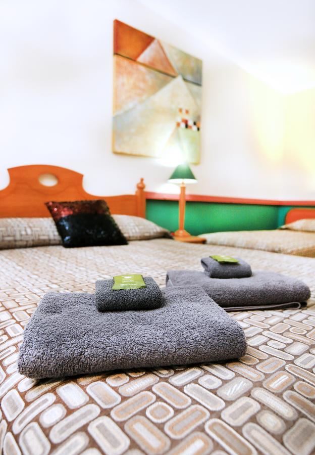 Central Motel Gin Gin Zewnętrze zdjęcie