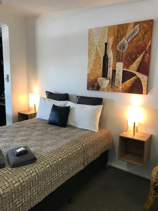 Central Motel Gin Gin Zewnętrze zdjęcie